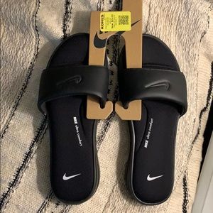 Nike slides